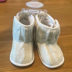 Capelli New York Faux Fur Lined Booties Size 4 (18-14m) NWT!!!